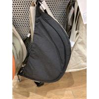 U家试衣间女装饺子包尼龙包包斜挎包帆布包单肩包女式挎包x435044 黑色