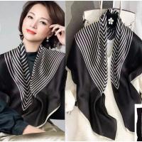 厂家直销杭州丝绸百变90大方巾女士秋冬结婚会议出国礼物披肩职业 黑色