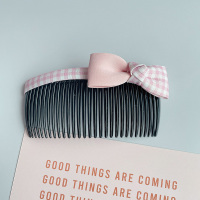 儿童盘头插梳女童刘海梳发梳发卡碎发防滑可爱大号梳刘海神器发饰 格子粉红色