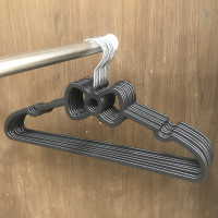 少女心粉色心型结家用收纳无痕晾衣撑学生可爱宿舍塑料晒衣架 蝴蝶黑色 10个