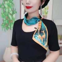 麋鹿小耳朵丝巾_麋鹿