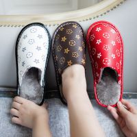 反季捡漏秋冬PU皮家居棉拖鞋字母风格防水皮质家居棉拖鞋_PU皮棉拖鞋咖啡色_32-33码内长19cm适合7-8岁