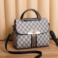 女士小包包女包2019新款潮时尚百搭妈妈2020手提春夏天单_6047老花棕色