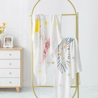 婴儿冰丝盖毯竹纤维纱布毛巾被超柔儿童宝宝空调毯薄款夏凉被_黄色长颈鹿_110*110cm