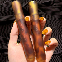 琥珀唇釉丝绒雾面哑光女不色不沾杯口红唇泥彩