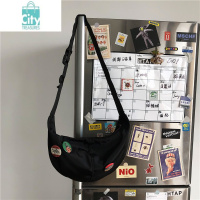 BANGDOU斜挎包包2022新款ins简约百搭女黑色尼龙情侣大小号轻便男饺子包