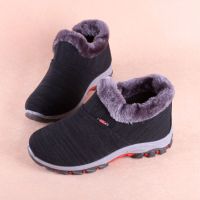 冬季新款老北京布鞋女棉鞋加绒保暖防滑女士冬天妈妈中老年人短靴 黑色 [偏小 请拍大一号 36 (偏小 请拍大一号