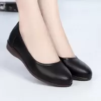 牛筋底妈妈鞋单鞋平底软底防滑工作鞋女春秋新款中老年女士皮鞋女 黑色(偏小半码请拍大一码) 35