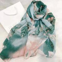 孤品捡漏 洋气时尚蚕丝围巾大披肩秋冬新品高端春秋花纹百搭 绿色吉祥叶子花