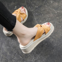 意尔康真皮拖鞋女坡跟2021年新款夏季外穿百搭厚底防滑沙滩罗马鞋 黄色 35