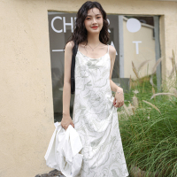 小个子碎花中长款过膝吊带裙女夏季2021年新款内搭雪纺气质连衣裙 绿色 S