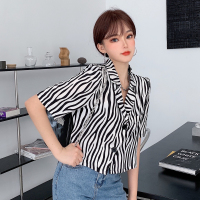 夏季2021新款韩版复古港味短袖衬衫设计感西装领豹纹短款上衣女夏 豹纹 L[建议100-120斤]