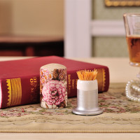 高档欧式牙签筒树脂牙签罐盒装饰品餐桌客厅现代创意奢华摆件 乳白色 英文款