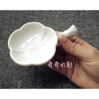 /陶瓷水彩调色盘 绘画颜料白瓷三格碟/贝壳调色碟国画白瓷碟 梅花水碟