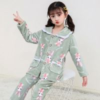 儿童睡衣秋冬季加厚保暖珊瑚绒睡衣男女中大小童法兰绒家居服套装 开扣款绿色兔子 100码[建议90-100cm]