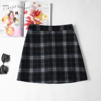 毛呢格子半身裙女秋冬新款高腰包臀裙大码显瘦呢子a字裙短裙冬裙 黑色 S