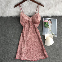 性感睡衣女豹纹冰丝绸诱惑情趣薄款带胸垫蕾丝露背吊带短裙家居服 粉红小豹纹 160(M)