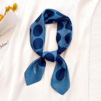 2020春秋季韩国波点小方巾女丝巾赫本风百搭装饰文艺职业空姐领巾 深蓝色(原创波点)