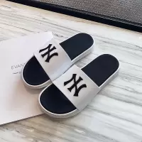 2021新款夏季室外穿潮流男士凉拖鞋软底防滑沙滩鞋家用洗澡一字拖 N白色 36 偏小一码 请拍大一码