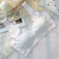 【学生内衣】发育期少女初中高中冰丝无痕乳胶薄款带垫小背心文胸 白色 L码（建议70-90斤）