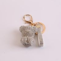 镶钻绳带大号满钻小熊钥匙扣挂件小熊汽车挂件水钻包挂饰 白色