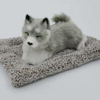 摇头款仿真竹炭狗猫活性炭包除味去甲醛净化空气卡通可爱汽车摆件 摇头款哈士奇(灰色毛绒垫)