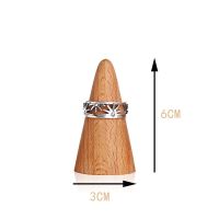 创意实木戒指架陈列圆锥指环托戒指展示架饰品拍摄道具尖指首饰架 榉木中号1个