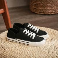 韩国方头丑萌分趾帆布鞋女2021年新款个性透气平底休闲鞋低帮单鞋 黑色 鞋子偏大，脚瘦拍小一码 35