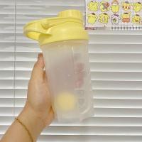 透明超大容量塑料水杯可爱吸管杯水瓶杯子便携夏天学生水壶随手杯 黄色小号+布丁狗贴纸[没吸管]