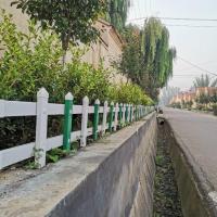 PVC草坪护花坛栏栅栏户外围栏新农村建设马路隔离栏杆 30高白色