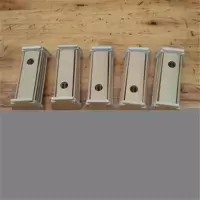 画眉百灵笼鸟笼配件花生仓可装蝈蝈蚂蚱笼蚱蜢 本色一个