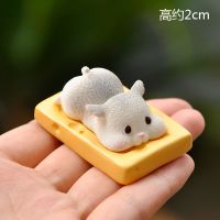仿真可爱贪吃奶酪小仓鼠宝宝盲盒卡通玩偶微景观家居桌面模型摆件 奶酪鼠灰色(简装)