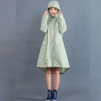 雨衣女外套成人韩版时尚长款徒步轻薄可爱防水风衣款雨披单人便携 抹茶 M