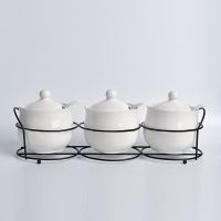 疯抢 陶瓷调味罐三四件套调料罐瓶套装放盐罐味精盖子送勺架 全纯白 单个随机发货