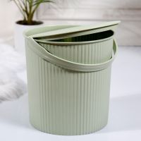 加厚带盖储物桶沐浴凳水桶钓鱼桶手提桶洗澡用收纳桶可坐桶家用桶 [加厚小号]坐高20厘米浅绿