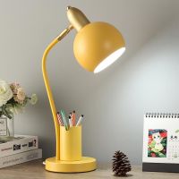 北欧创意个性笔筒学习台灯护眼书桌学生宿舍卧室简约少女床头灯 柠檬黄 学习护眼节能台灯