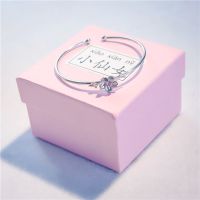 手链女士手镯女学生韩版简约潮流ins风闺蜜生日礼物少女手环饰品 桃花手镯-银色 仅手镯