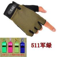 2021儿童迷彩半指手套男五指防滑登山中大童骑行健身防晒男童手套 511军绿半指 3-12岁掌围16厘米送口哨