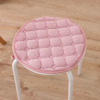 毛绒圆形凳子坐垫可洗毛绒餐椅垫防滑塑料椅垫圆小凳子坐垫屁股垫 法兰绒粉色 直径30厘米