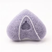 日本DAISO大创天然魔芋洗脸扑蒟蒻洁面球去角质洗面海绵带挂绳 紫色心形