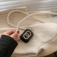 对版钻扣 亚格力白色黑色珍珠链小包 耳机包耳机盒 送礼盒 O黑