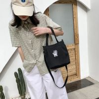 新款妈咪帆布包零钱包单肩饭盒包斜挎包小包百搭简约逛街手机袋 俏皮猫小号黑色