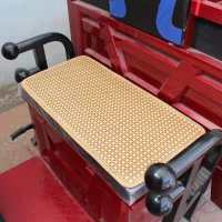 电动三轮车冰藤凉席坐垫夏季防晒隔热加厚透气坐垫套子四轮车通用 长35厘米宽35厘米 菠萝格