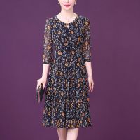 [弹力印花台湾纱]高端气质中老年妈妈装春夏新款印花连衣裙圆领 蓝色 L [建议95-110斤]