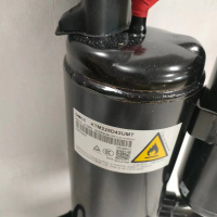 帮客材配 全新原件 P0970120766 KTM225D43UMT 压缩机 IVH- 72YQ1NW 收前务必验货