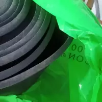 铝箔橡塑隔热棉 耐高温楼顶隔热材料 阳光房防晒保温 防水 隔音 5毫米厚无铝箔无背胶[1平米]