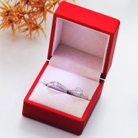 结婚戒指仿真一对婚礼仪式对戒假钻戒情侣款奢华婚庆典礼交换道具 八爪钻戒一对(配LED灯盒一个)