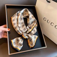 韩国春夏季长条蝴蝶丝巾女百搭飘带双层小丝巾领巾细窄款围巾发带 黑边-小蝴蝶 香槟