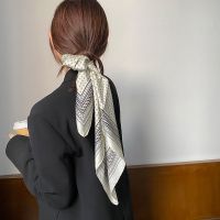 Cfnbharvest品牌时尚飘带丝巾女发带小长条百搭方巾70仿真丝围巾 岁月静好交叉线米白色 70x70cm仿真丝升级