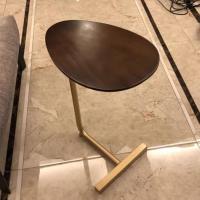 创意椭圆形小边桌移动茶几铁艺沙发边几角几北欧简易床头桌床边桌 黑胡桃色+金色腿